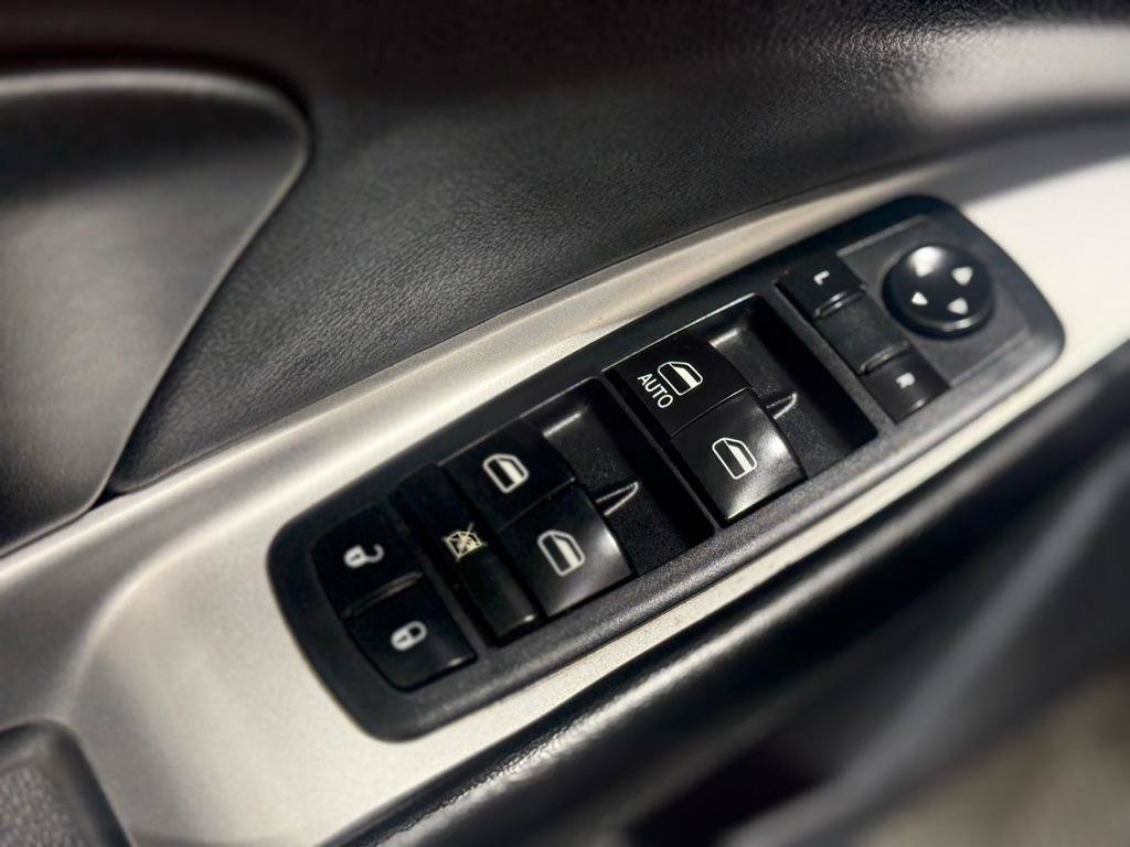 Used 2016 Dodge Journey SXT w/ Blacktop Package FWD image 28