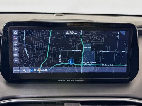Used 2022 Hyundai Santa Fe Limited FWD image 16