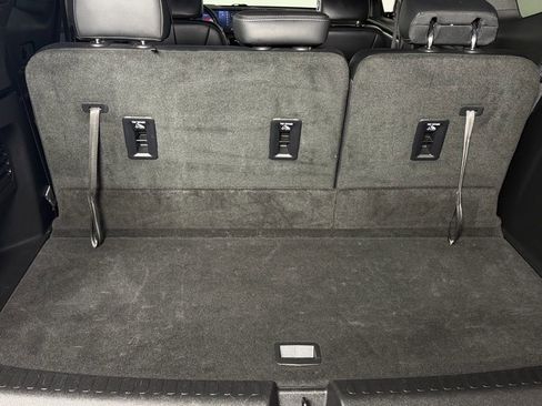 Used 2025 Buick Enclave Sport Touring image 26