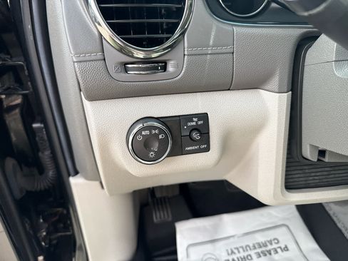 Used 2017 Buick Enclave Convenience FWD image 19