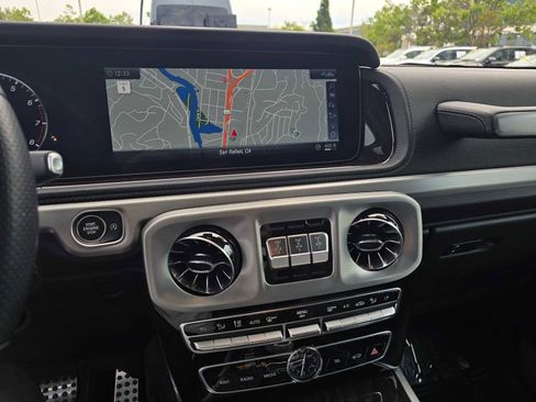 Used 2021 Mercedes-Benz G 550 image 32