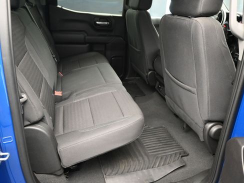 Used 2024 Chevrolet Silverado 1500 Custom image 9