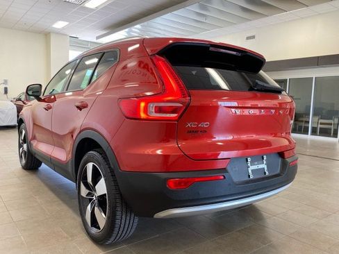 Used 2020 Volvo XC40 T5 Momentum AWD/4WD image 5