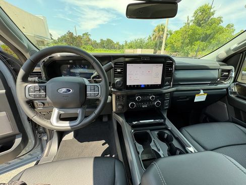 New 2026 Ford F250 Lariat w/ Tremor Off-Road Package AWD/4WD image 8