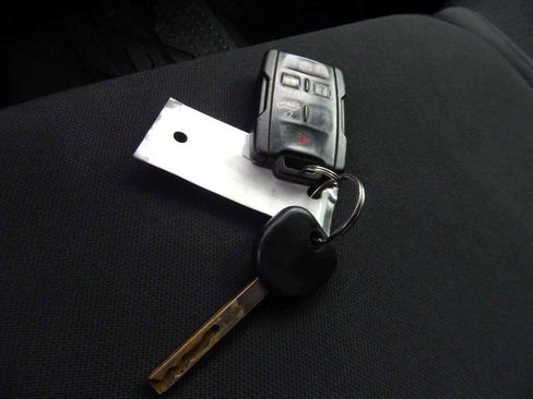 Used 2019 Chevrolet Silverado 1500 Custom Trail Boss w/ Custom Convenience Package image 41