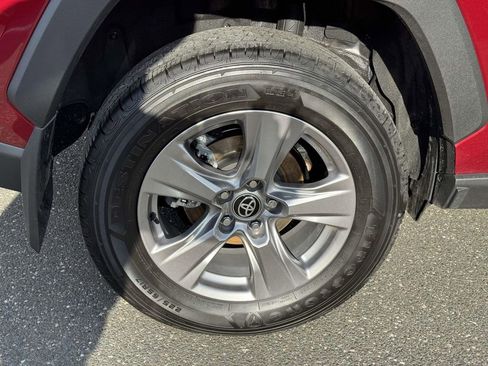 Used 2024 Toyota RAV4 XLE image 9