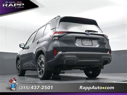 Used 2025 Subaru Forester Limited image 22