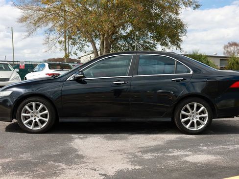 Used 2008 Acura TSX w/ Navigation image 3