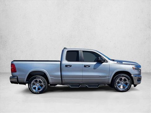 Used 2025 RAM 1500 Big Horn RWD image 4