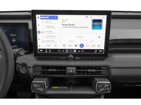 Used 2026 Toyota RAV4 SE w/ Convenience Package FWD image 7