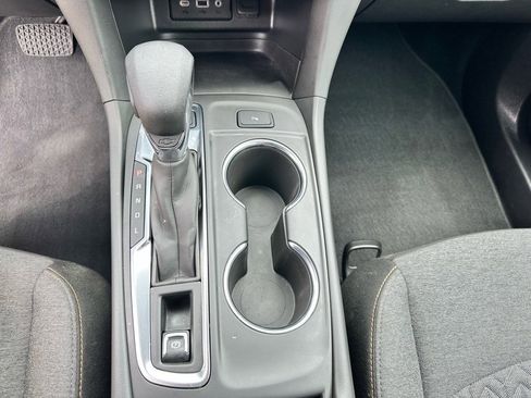 Used 2023 Chevrolet Equinox LT image 16