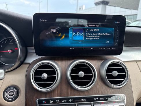 Certified 2019 Mercedes-Benz C 300 4MATIC Sedan image 9