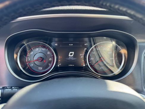 Used 2021 Dodge Charger SXT w/ Leather Interior Group RWD image 13
