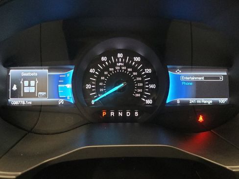 Used 2024 Ford Edge Titanium image 23