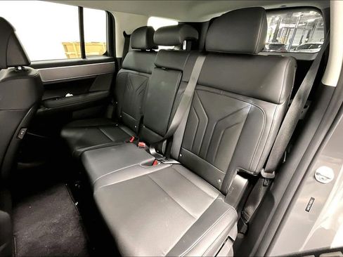Used 2025 Hyundai Santa Fe XRT AWD/4WD image 31