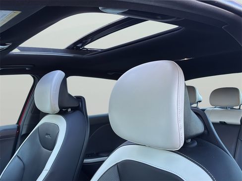 Used 2025 Kia K4 GT-Line w/ GT-Line Premium Package image 11