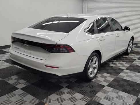Certified 2024 Honda Accord LX image 6