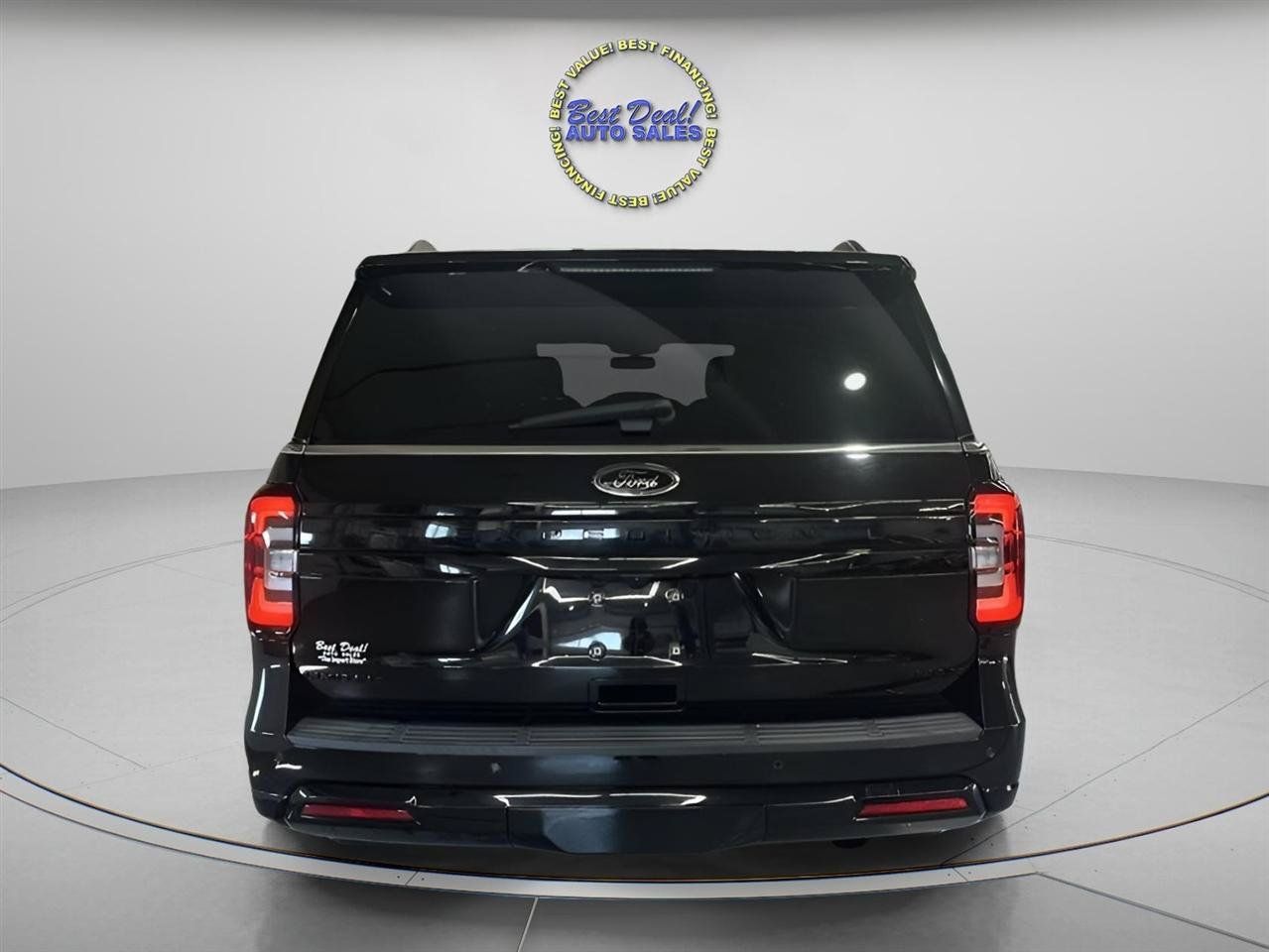 Used 2022 Ford Expedition Max Limited AWD/4WD image 4