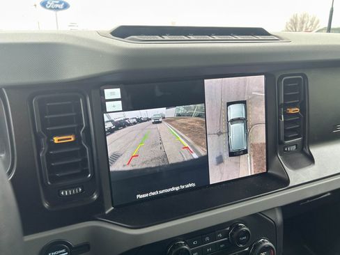 Certified 2023 Ford Bronco Badlands image 22