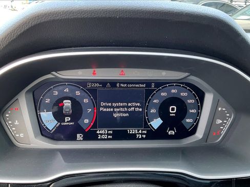 Certified 2025 Audi Q3 2.0T Premium w/ Convenience Package image 24