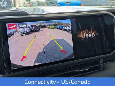 New 2026 Jeep Wrangler Unlimited Sahara AWD/4WD image 25