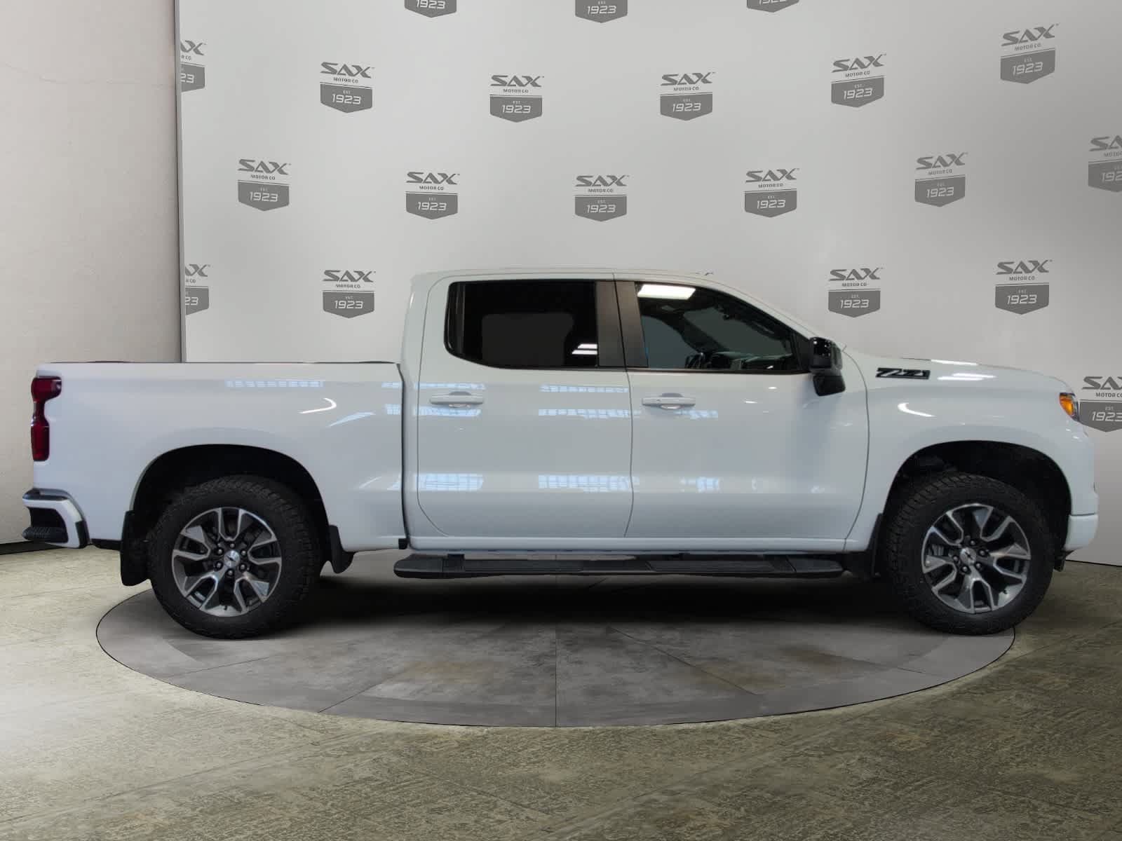 Used 2024 Chevrolet Silverado 1500 RST w/ All Star Edition Plus AWD/4WD image 6