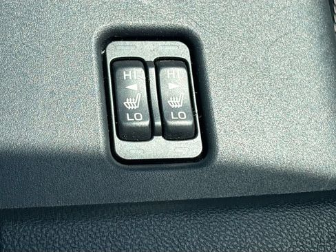 Used 2024 Toyota GR86 Premium RWD image 19
