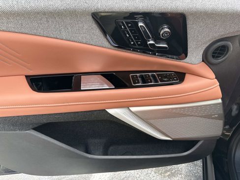 New 2026 Cadillac Optiq Sport 2 image 17