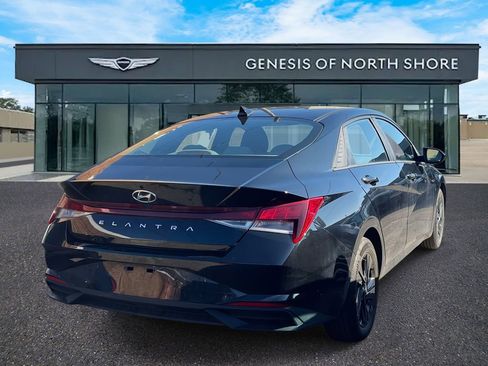 Certified 2023 Hyundai Elantra SEL w/ Cargo Package image 7