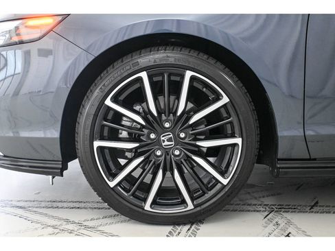 Used 2023 Honda Accord Touring image 24