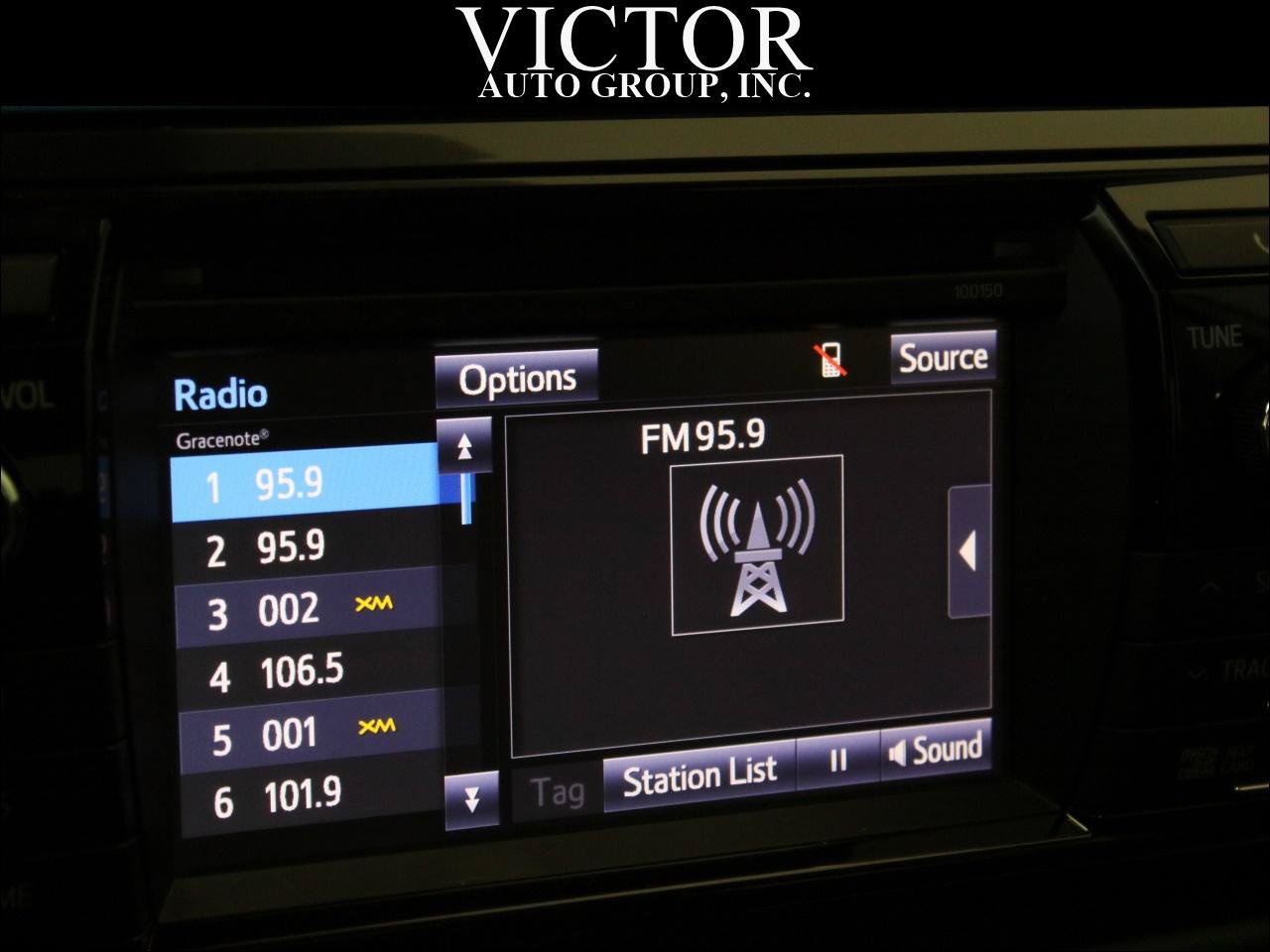 Used 2015 Toyota Corolla FWD image 23