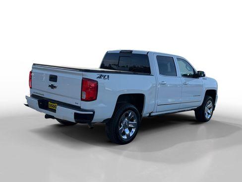 Used 2017 Chevrolet Silverado 1500 LTZ Z71 w/ LTZ Plus Package image 5