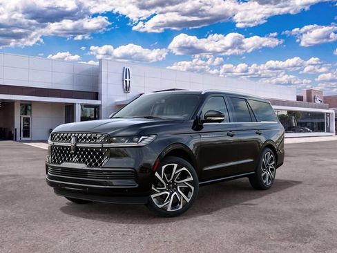 New 2027 Lincoln Navigator Black Label AWD/4WD image 2