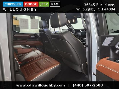 Used 2023 GMC Sierra 1500 Denali Ultimate AWD/4WD image 40