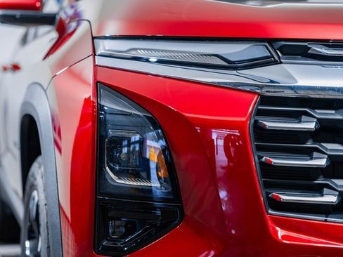 New 2026 Chevrolet Equinox LT w/ Convenience Package II image 13