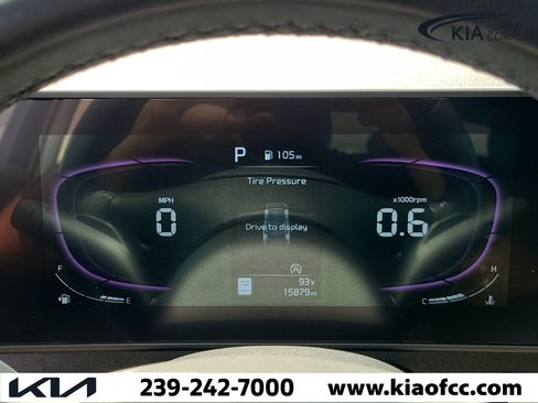 Used 2025 Kia Sportage EX FWD image 24