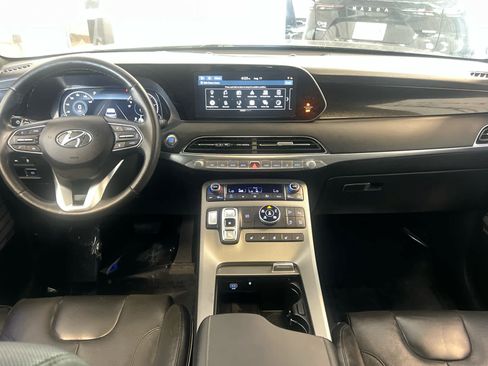Used 2020 Hyundai Palisade Limited w/ Winter Weather Package AWD/4WD image 17