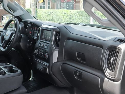 Used 2023 Chevrolet Silverado 1500 Custom AWD/4WD image 44