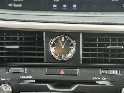 Used 2021 Lexus RX 350L FWD w/ Premium Package image 22