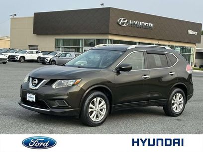 Used 2015 Nissan Rogue SV w/ SV Premium Package