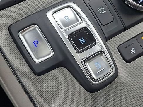 Used 2022 Hyundai Palisade Limited AWD/4WD image 15