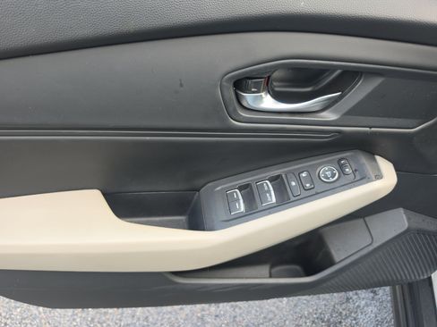 Used 2024 Honda Accord EX image 14