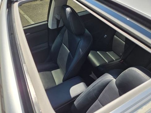 Used 2014 Lexus ES 350 w/ Luxury Package FWD image 12