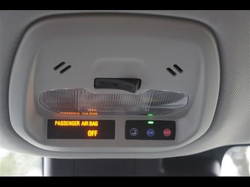 New 2025 Chevrolet Trax ACTIV w/ Driver Confidence Package image 17