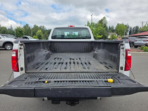 Used 2013 Ford F250 XL w/ PWR Equipment Group AWD/4WD image 9
