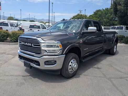 Used 2019 RAM 3500 Laramie AWD/4WD image 10