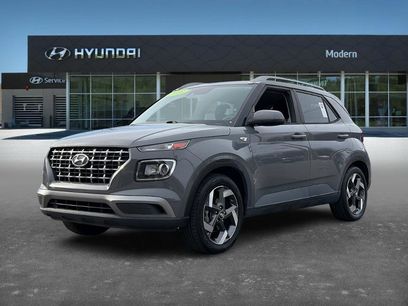 Used 2021 Hyundai Venue SEL