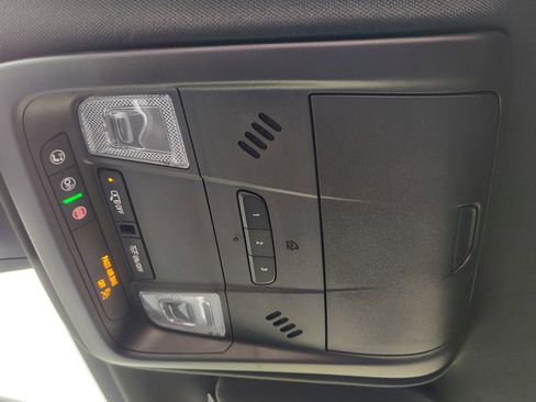 New 2025 Cadillac XT5 Luxury w/ LPO, Floor Liner Package image 34