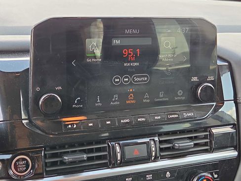 Used 2024 Nissan Pathfinder Platinum FWD image 24