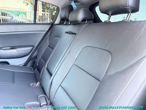 Used 2017 Kia Sportage EX FWD image 19
